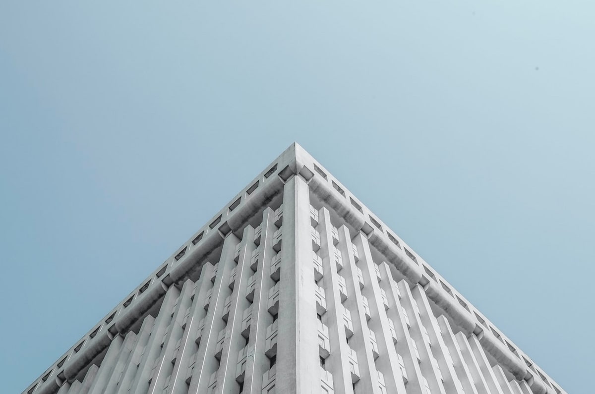 B体育官方：用科技点亮你的运动之路