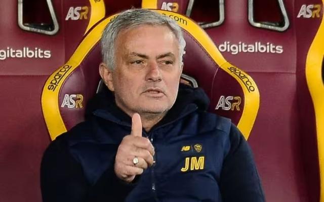 穆里尼奥：欧洲最差劲杯赛 可惜我只有1个迪巴拉